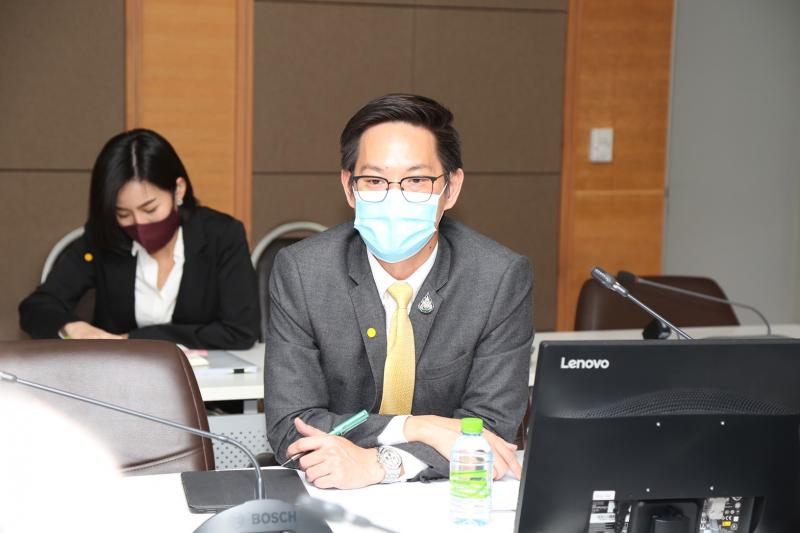 ผู้ช่วยรัฐมนตรีป�