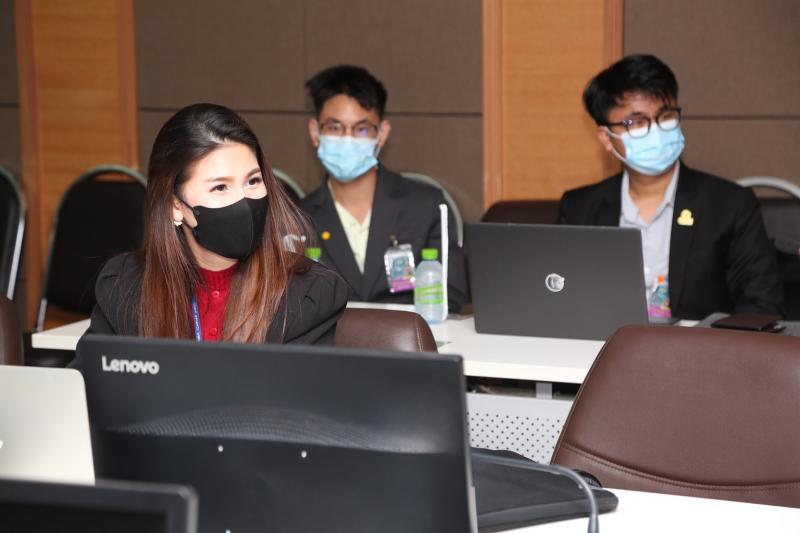 ผู้ช่วยรัฐมนตรีป�