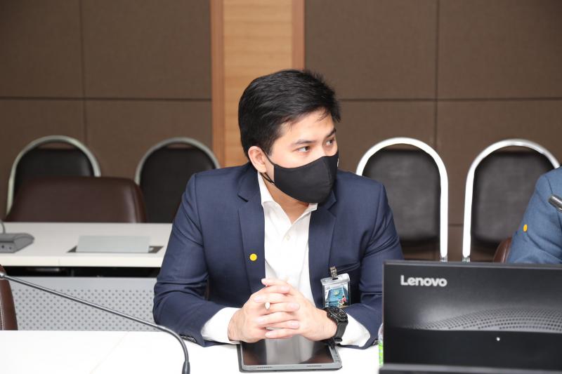 ผู้ช่วยรัฐมนตรีป�
