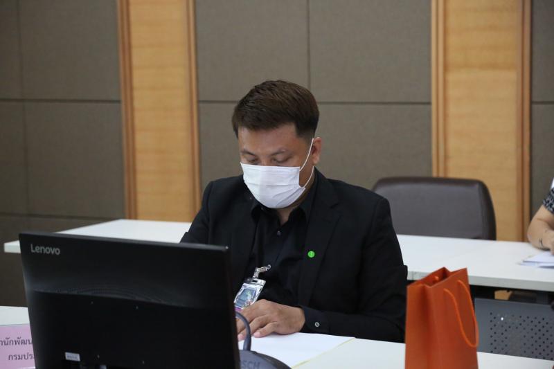 ปลัด พม. เป็นประธา�