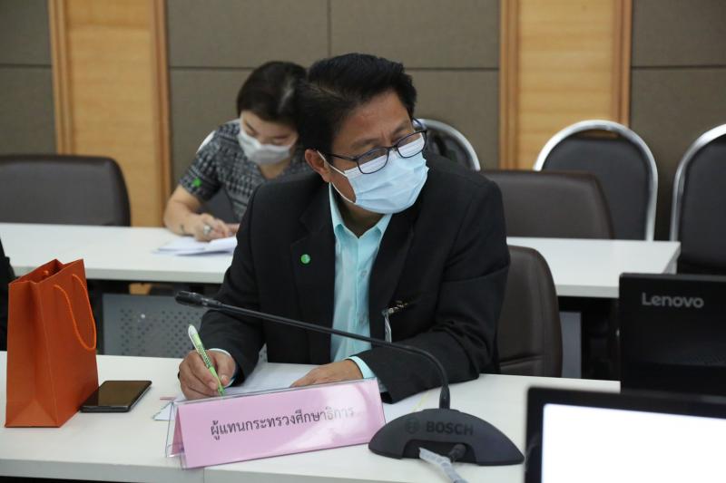 ปลัด พม. เป็นประธา�