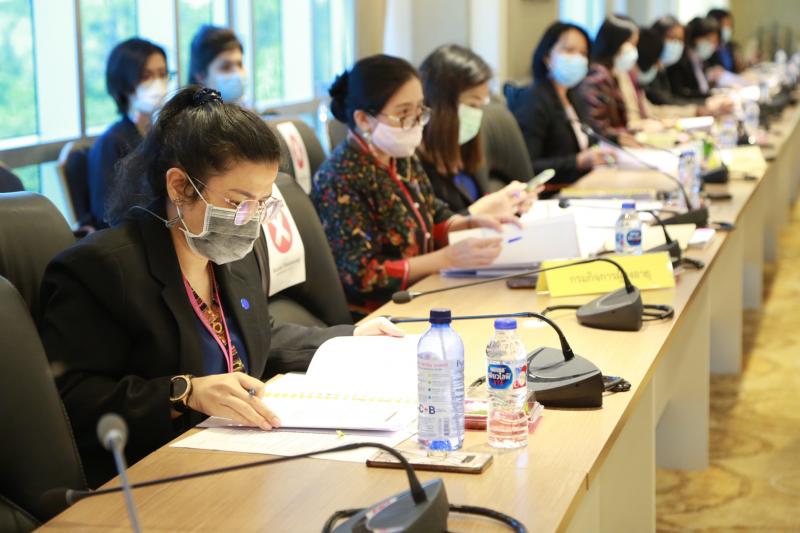 ปลัด พม. เข้าร่วมป�