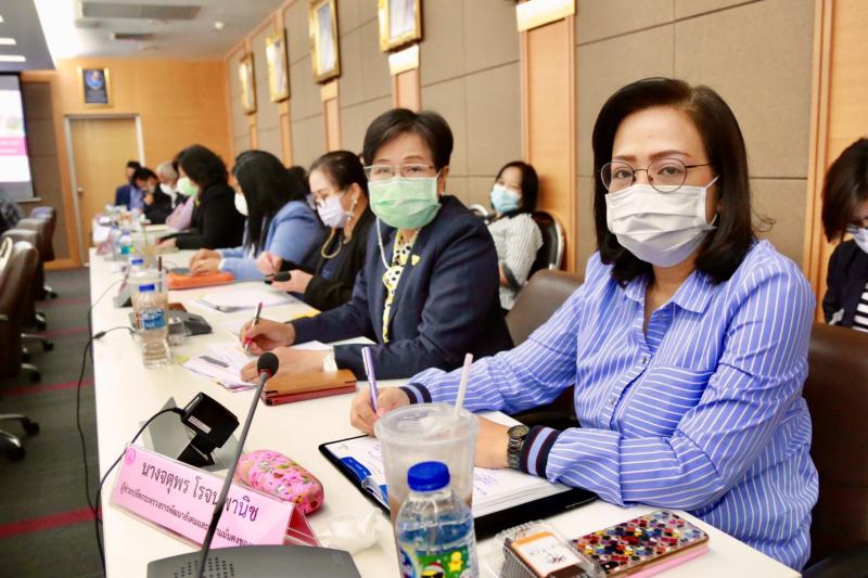 รมว.พม. เป็นประธาน�
