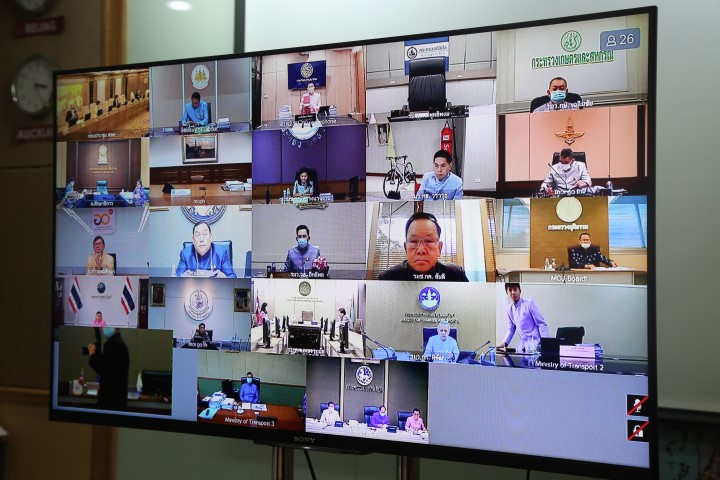 รมว.พม. ร่วมประชุม�