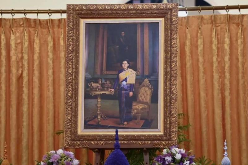 นายกรัฐมนตรี นำคณ�