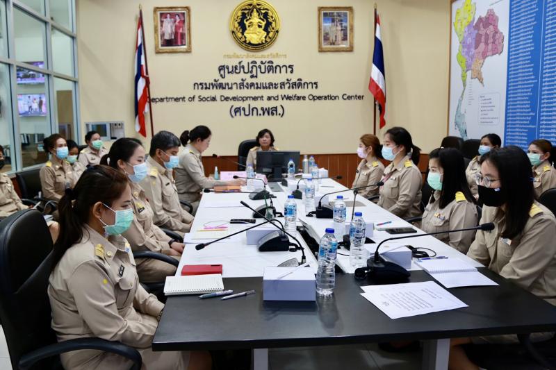 ปลัด พม. เป็นประธา�