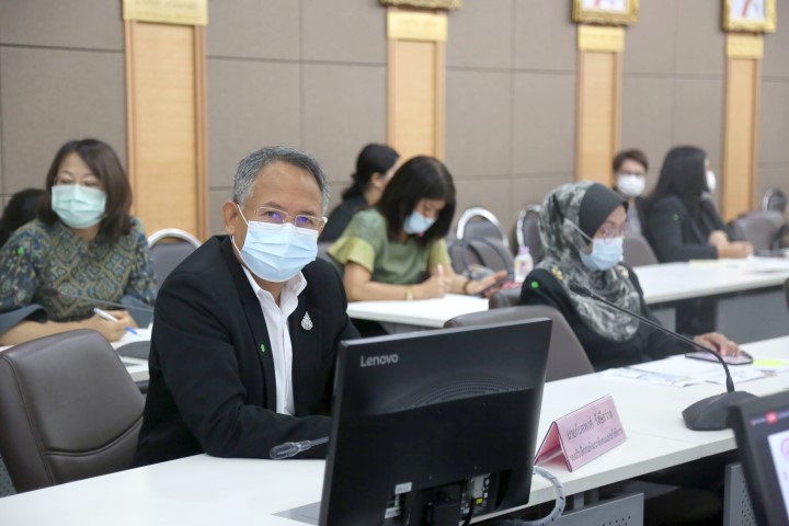 ปลัด พม. เป็นประธา�