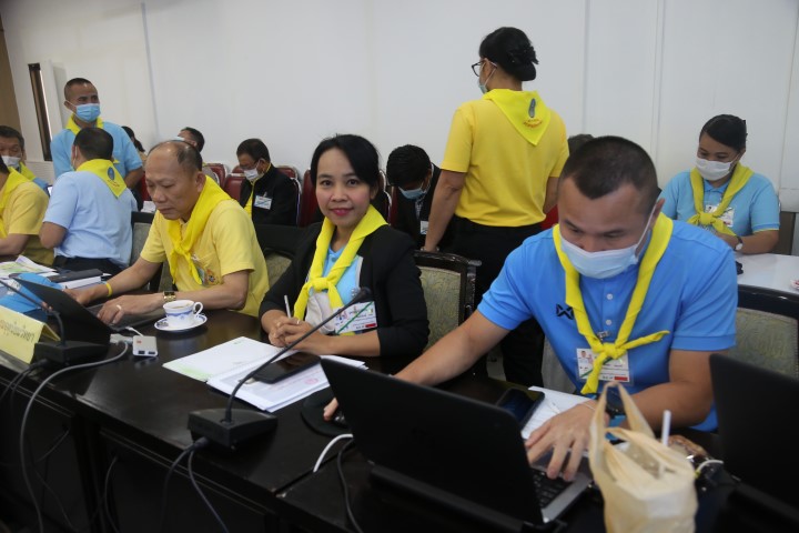 รองปลัด พม. พร้อมด�