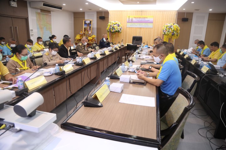 รองปลัด พม. พร้อมด�
