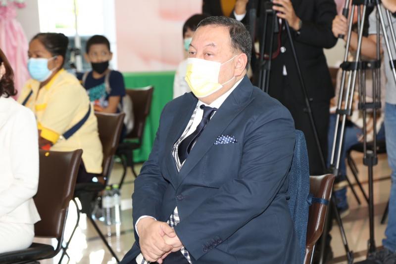 รมว. พม. เป็นประธาน�