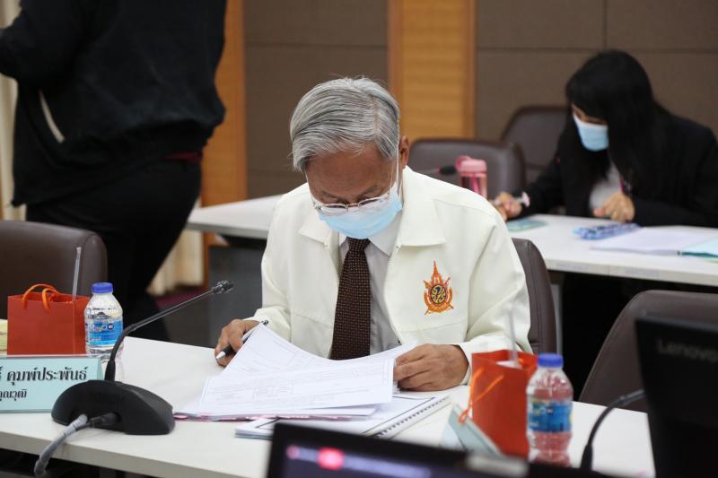 ปลัด พม. เป็นประธา�