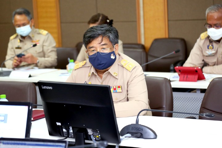 ปลัด พม. เป็นประธา�