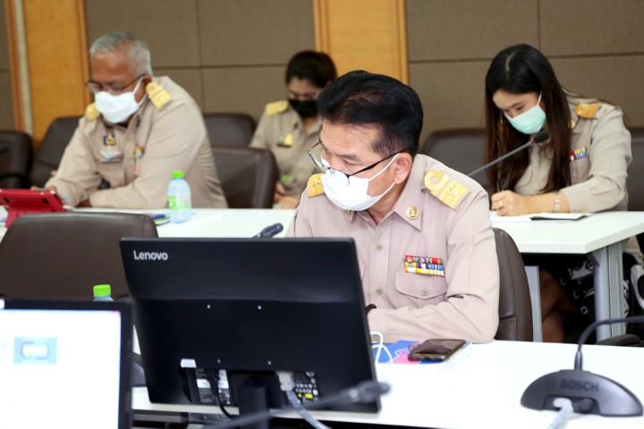 ปลัด พม. เป็นประธา�