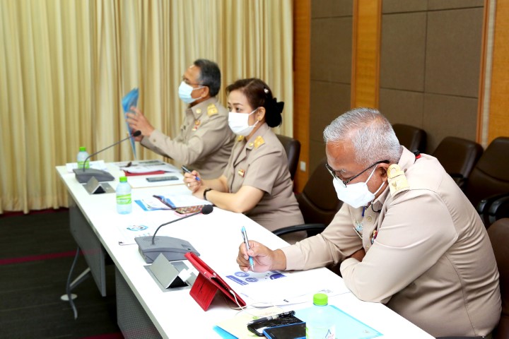 ปลัด พม. เป็นประธา�