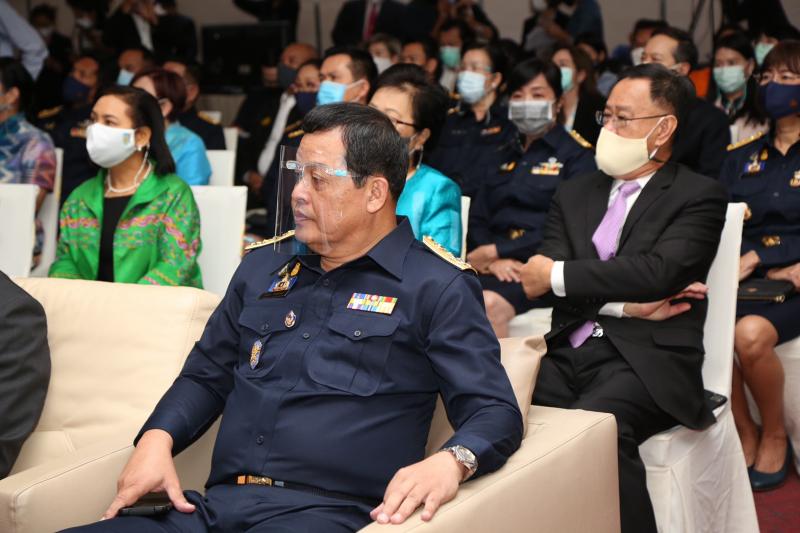รองนายกรัฐมนตรี เ�