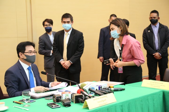 รองนายกรัฐมนตรี เ�