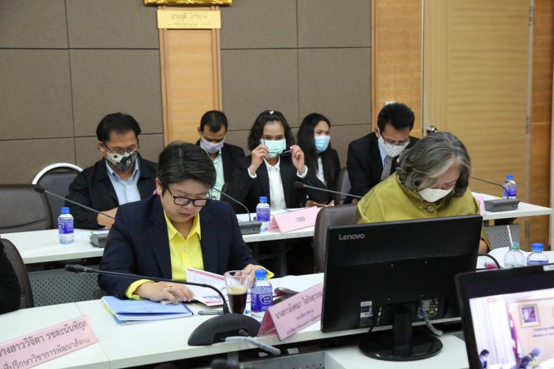 ปลัด พม. เป็นประธา�