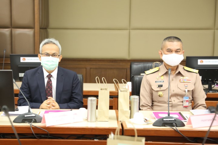 รองปลัด พม. เข้าร่�