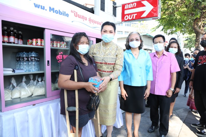 ปลัด พม. ให้การบัน�