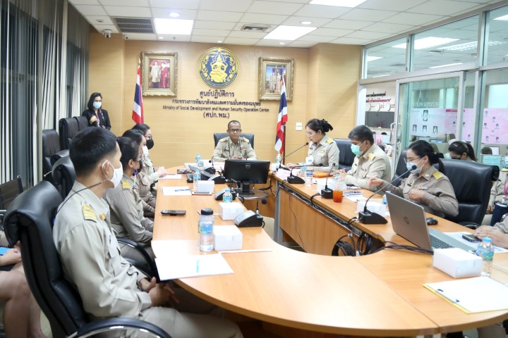 ผต.พม. เป็นประธานใ�