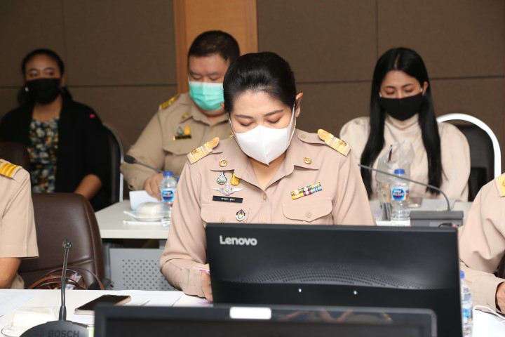 ปลัด พม. เป็นประธา�