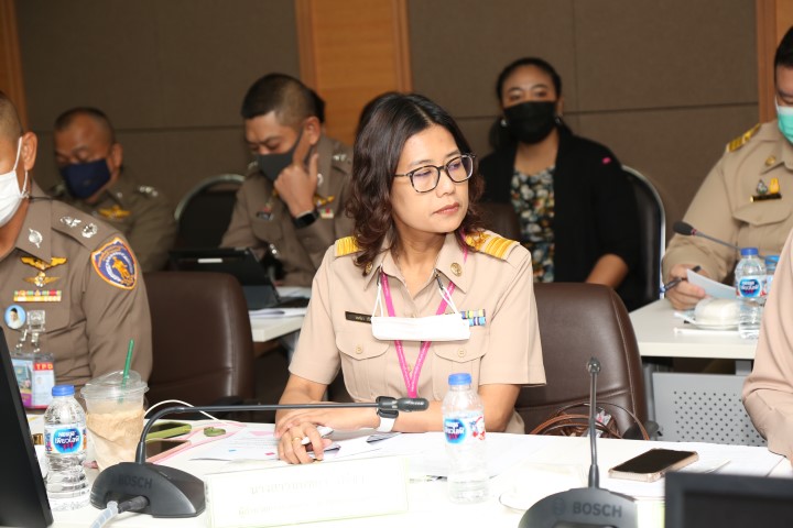 ปลัด พม. เป็นประธา�