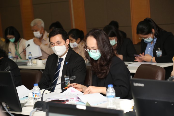 ปลัด พม. เป็นประธา�