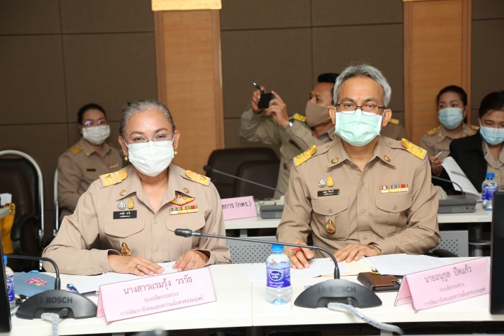 รมว.พม. เป็นประธาน�