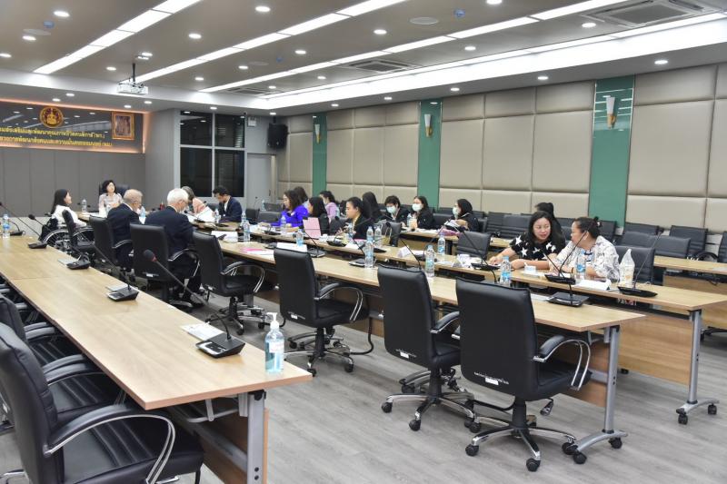 รองปลัด พม. ร่วมปร�