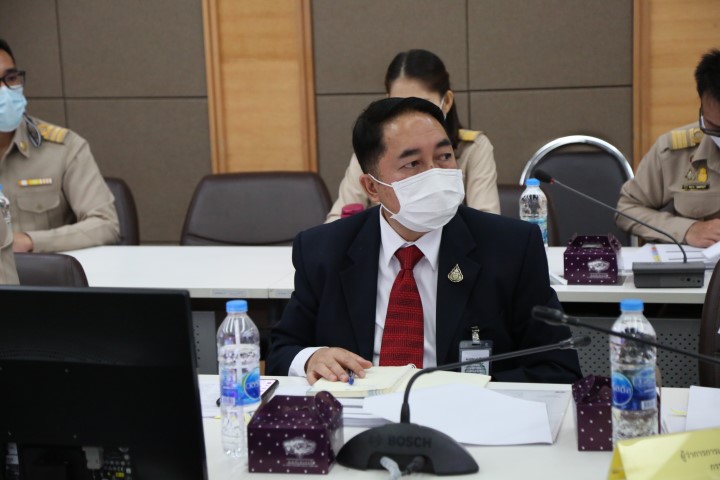 รมว.พม. เป็นที่ปรึ�