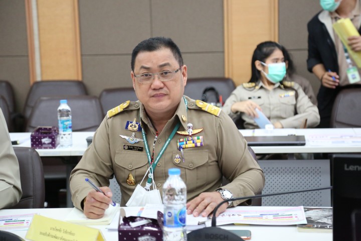 รมว.พม. เป็นที่ปรึ�
