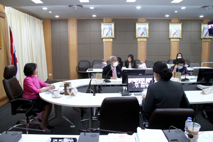 ปลัด พม. เป็นประธา�