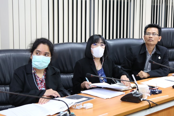 รองปลัด พม. ประชุม�