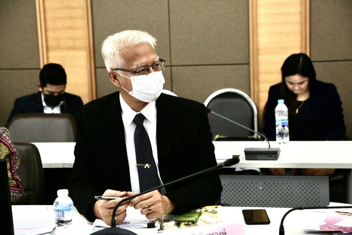 รมว.พม. เป็นประธาน�