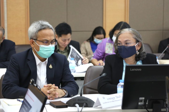 ปลัด พม. เป็นประธา�