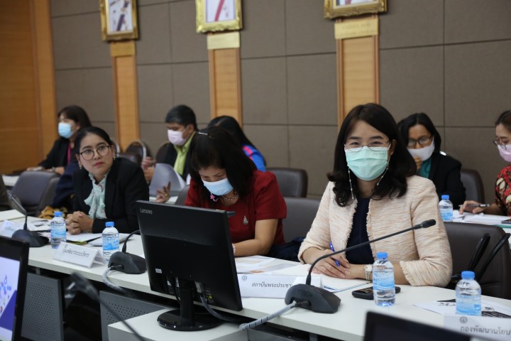 ปลัด พม. เป็นประธา�