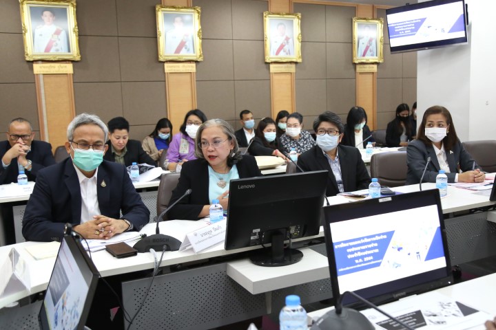 ปลัด พม. เป็นประธา�