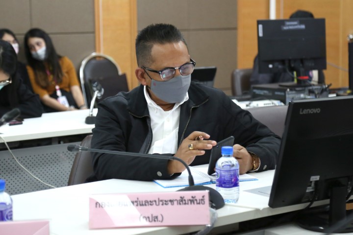 ปลัด พม. เป็นประธา�