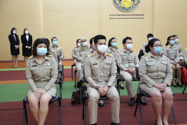 ผช.ปลัด พม. เป็นประ�