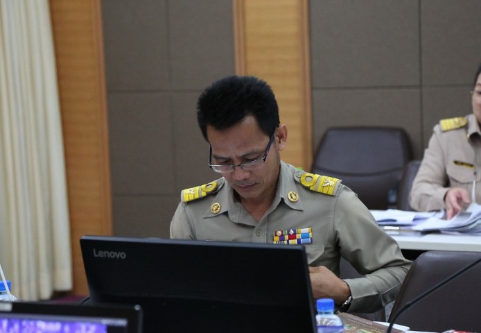 เป็นประธานการประ�