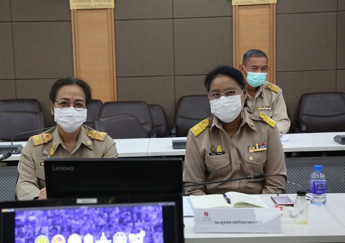 เป็นประธานการประ�