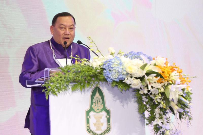 รมว.พม. เป็นประธาน�