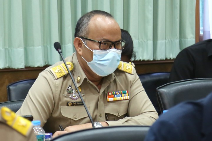 รองปลัด พม. ประชุม�