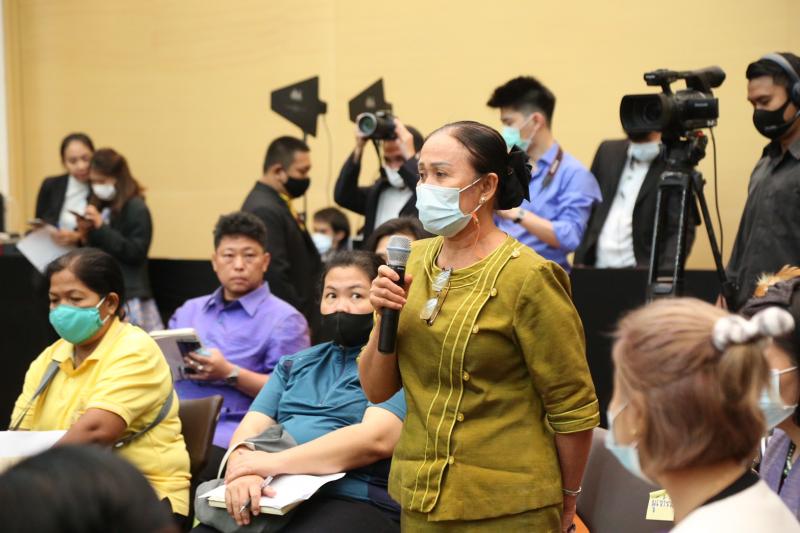 รมว.พม. ร่วมให้กำล�