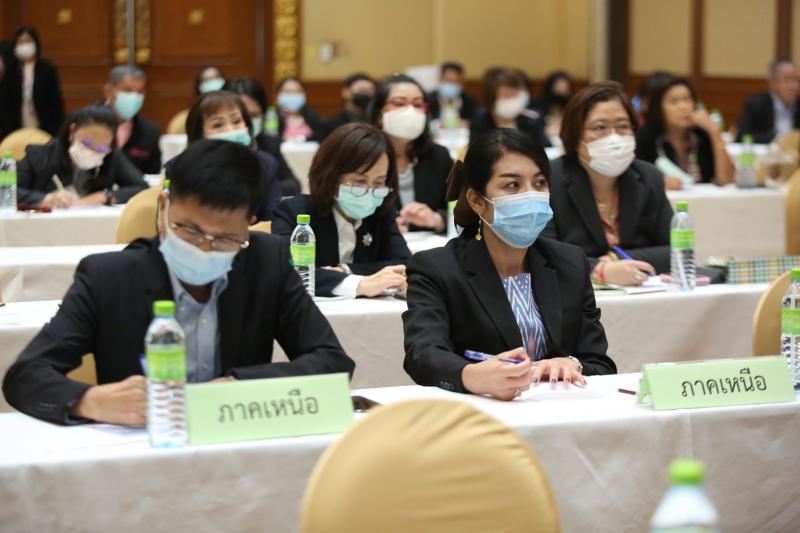 ปลัด พม. เป็นประธา�