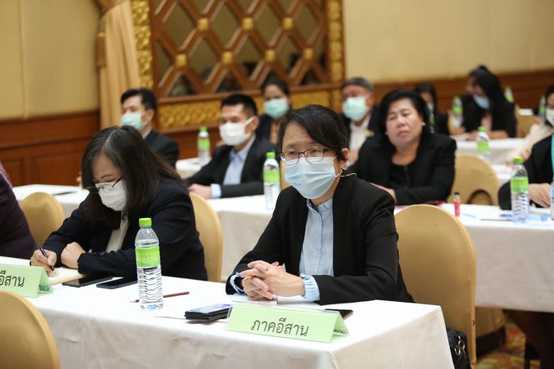 ปลัด พม. เป็นประธา�