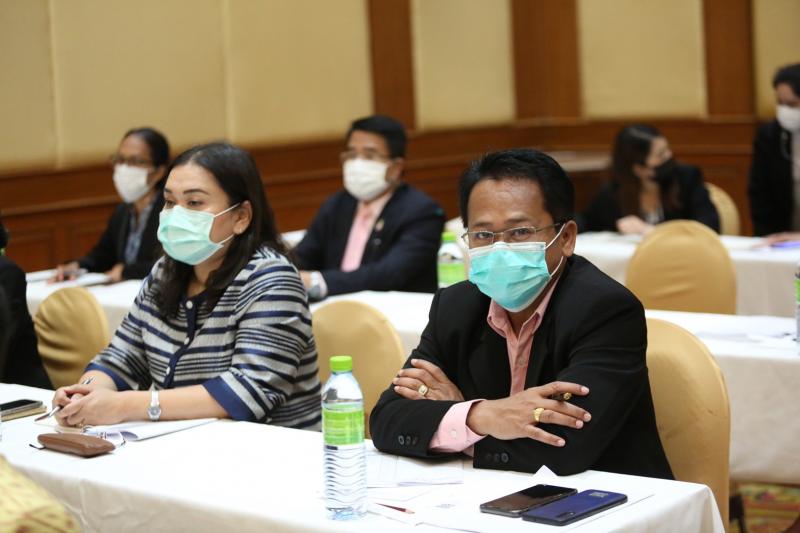 ปลัด พม. เป็นประธา�