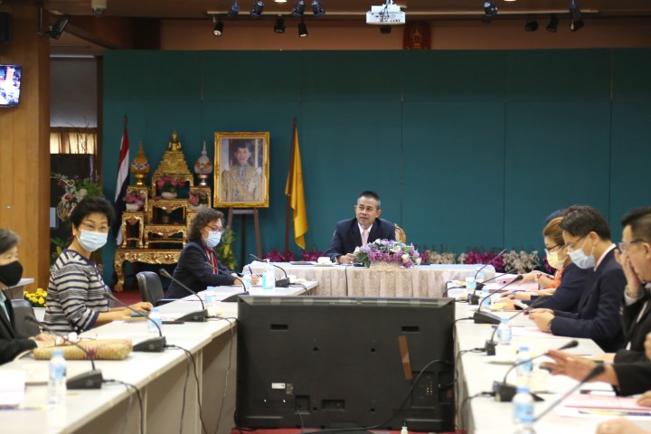 รองปลัด พม. ประชุม�