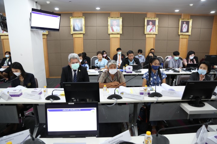 รมว.พม. เป็นประธาน�
