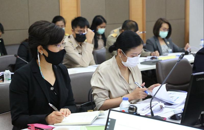 รมว.พม.ประชุมคณะอน